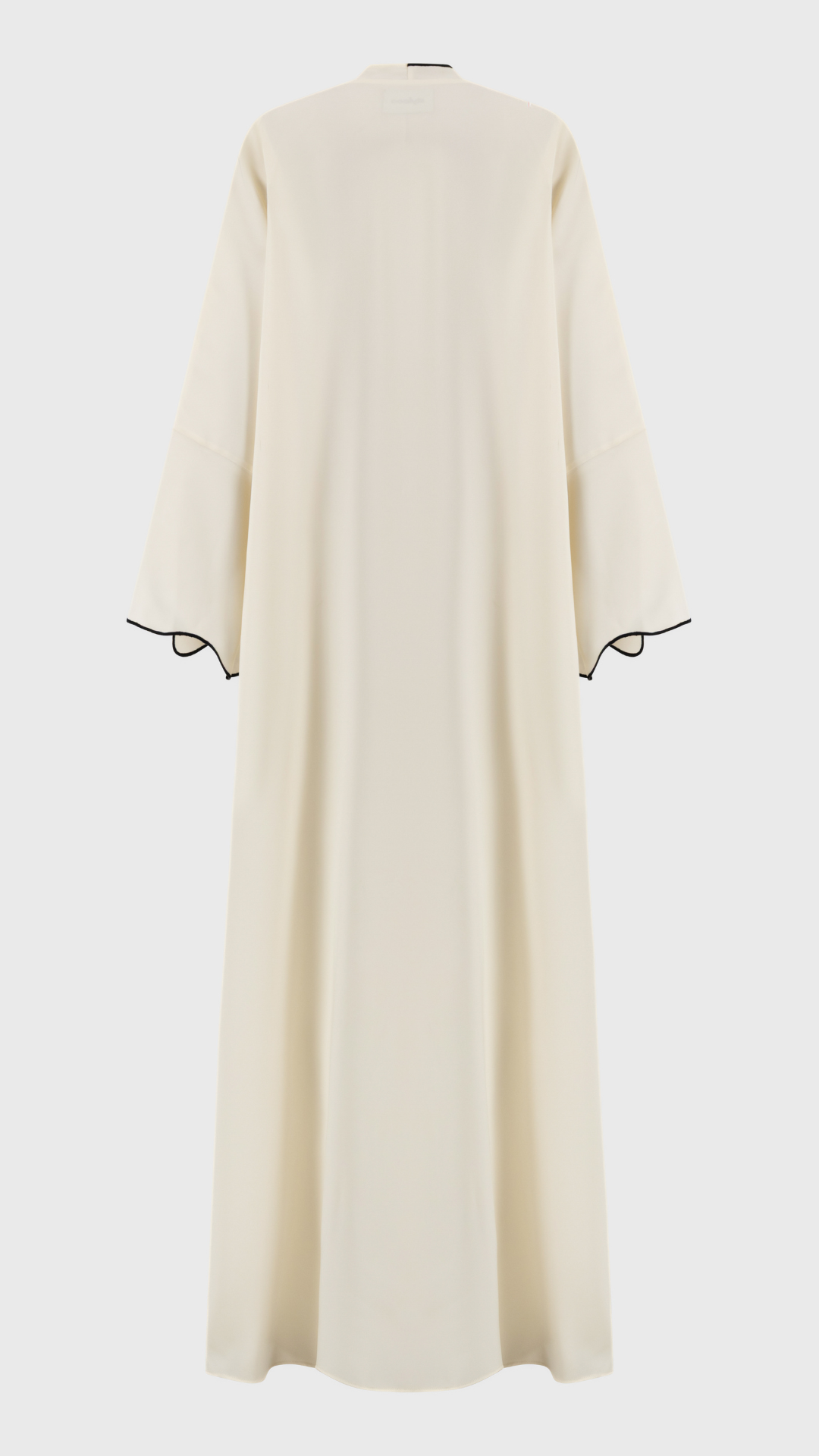 S102 | Curve in Off White