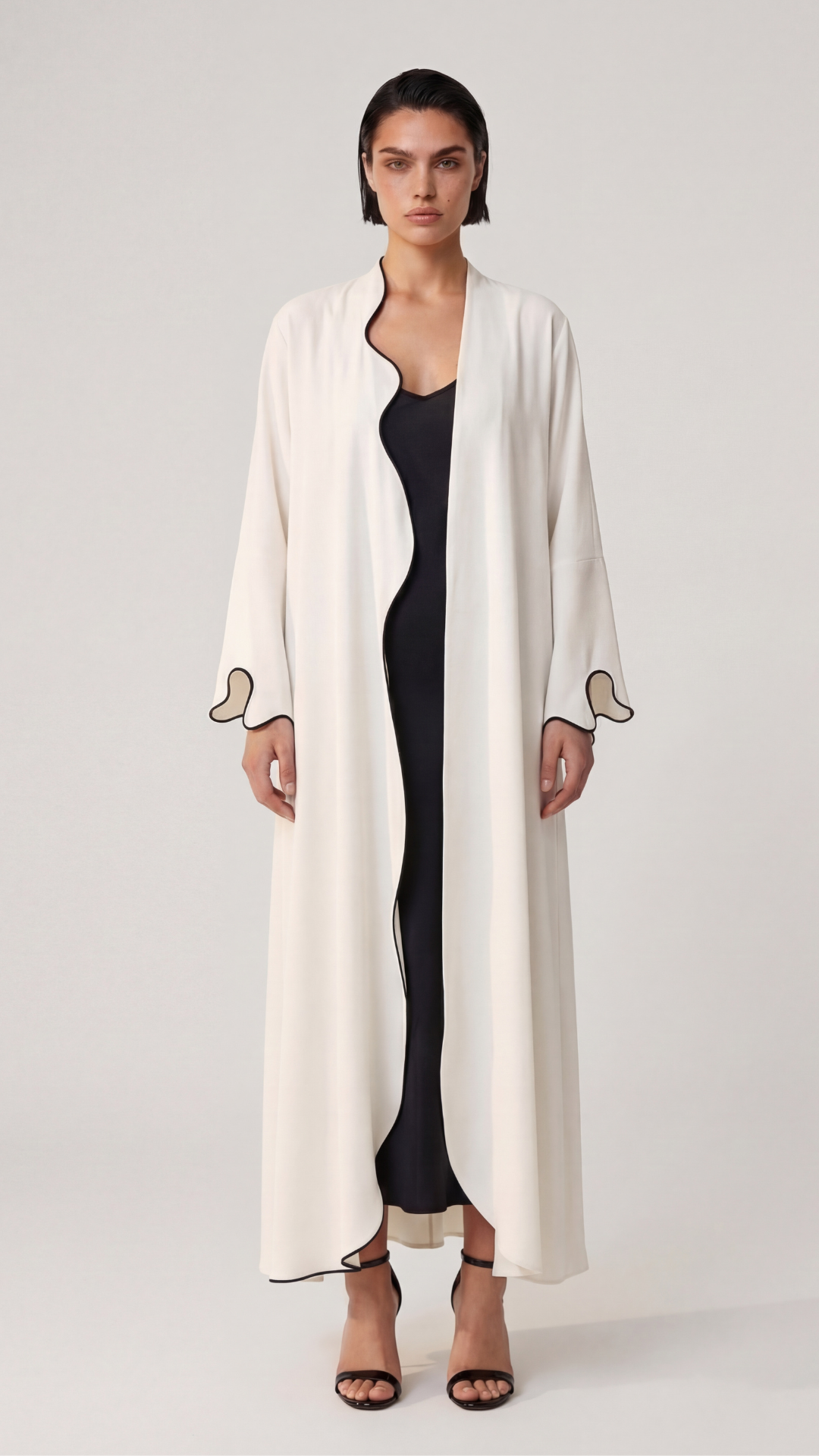 S102 | Curve in Off White